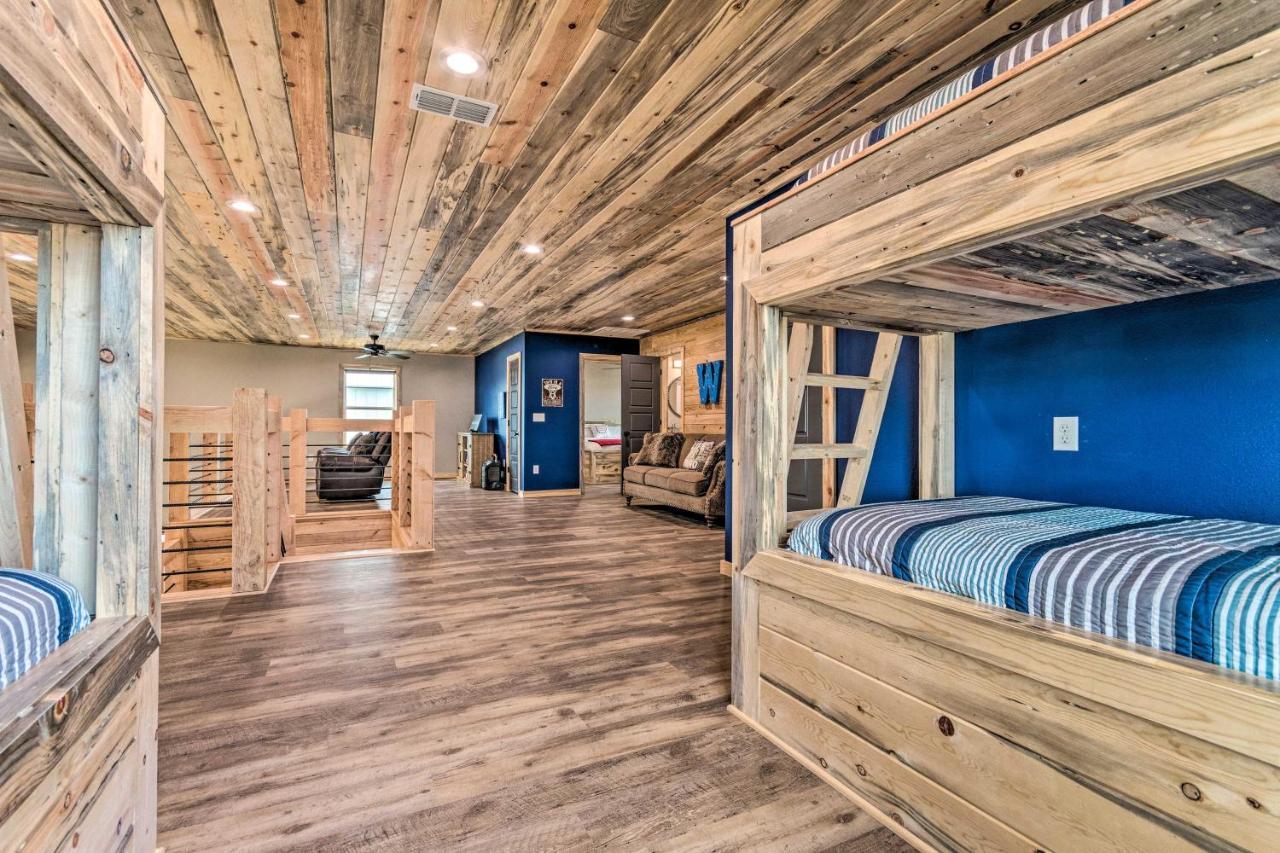 Upscale Riverfront Home With Beach And Fire Pit! Glenwood Exteriér fotografie