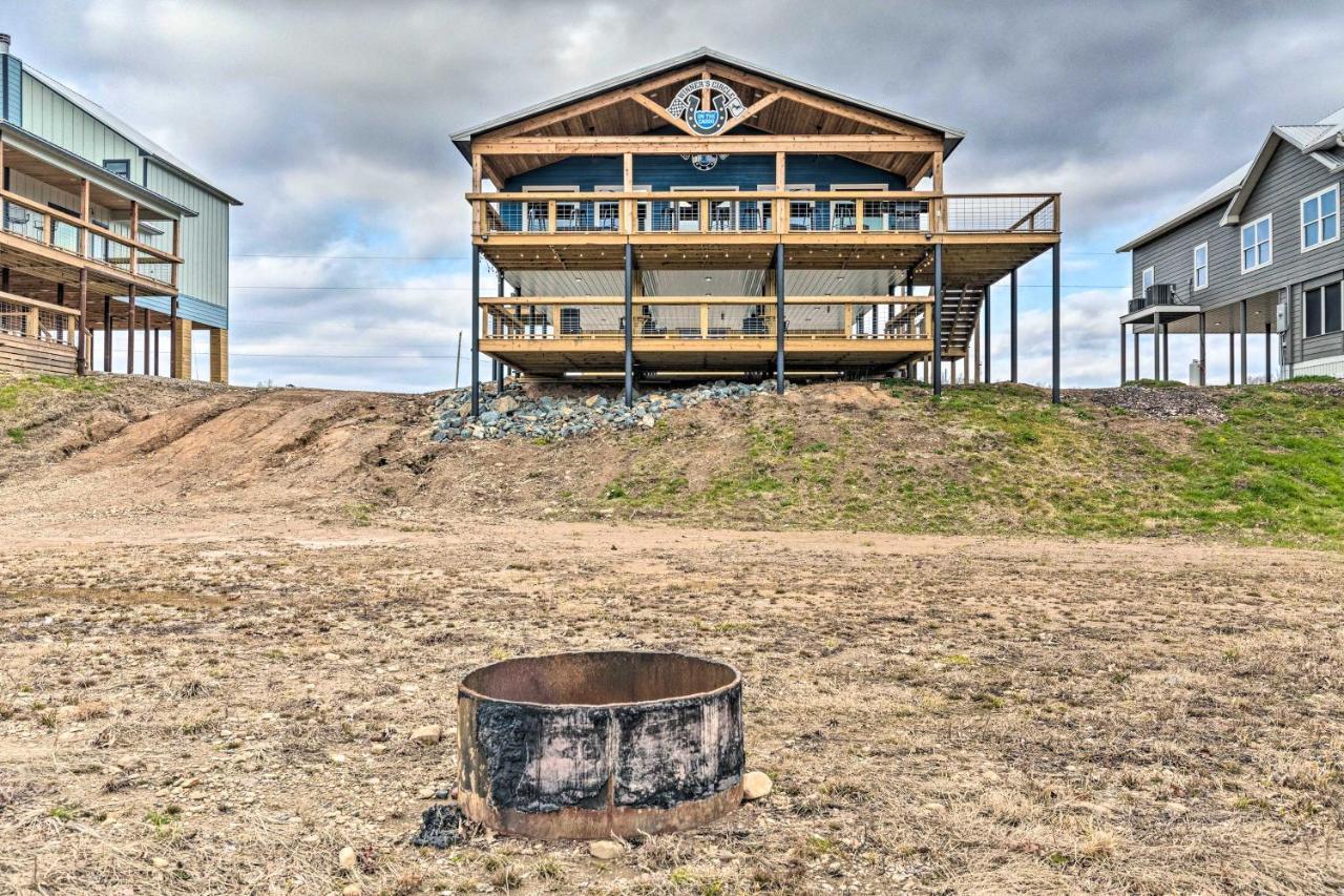 Upscale Riverfront Home With Beach And Fire Pit! Glenwood Exteriér fotografie